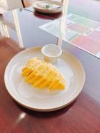 Best Sticky Rice With Mango in Arlington, VA